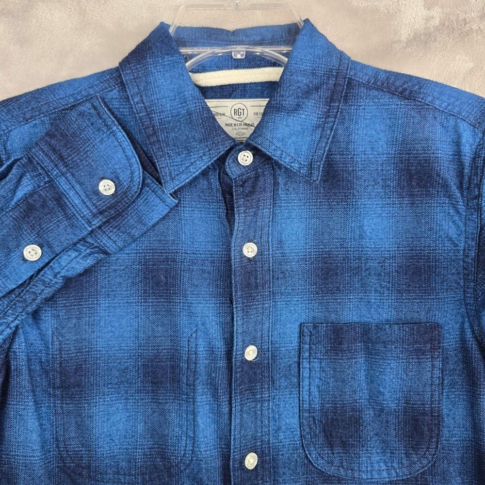 Rogue TERRITORY RGT Men's Small Blue Plaid Flannel Shirt Made in USA
